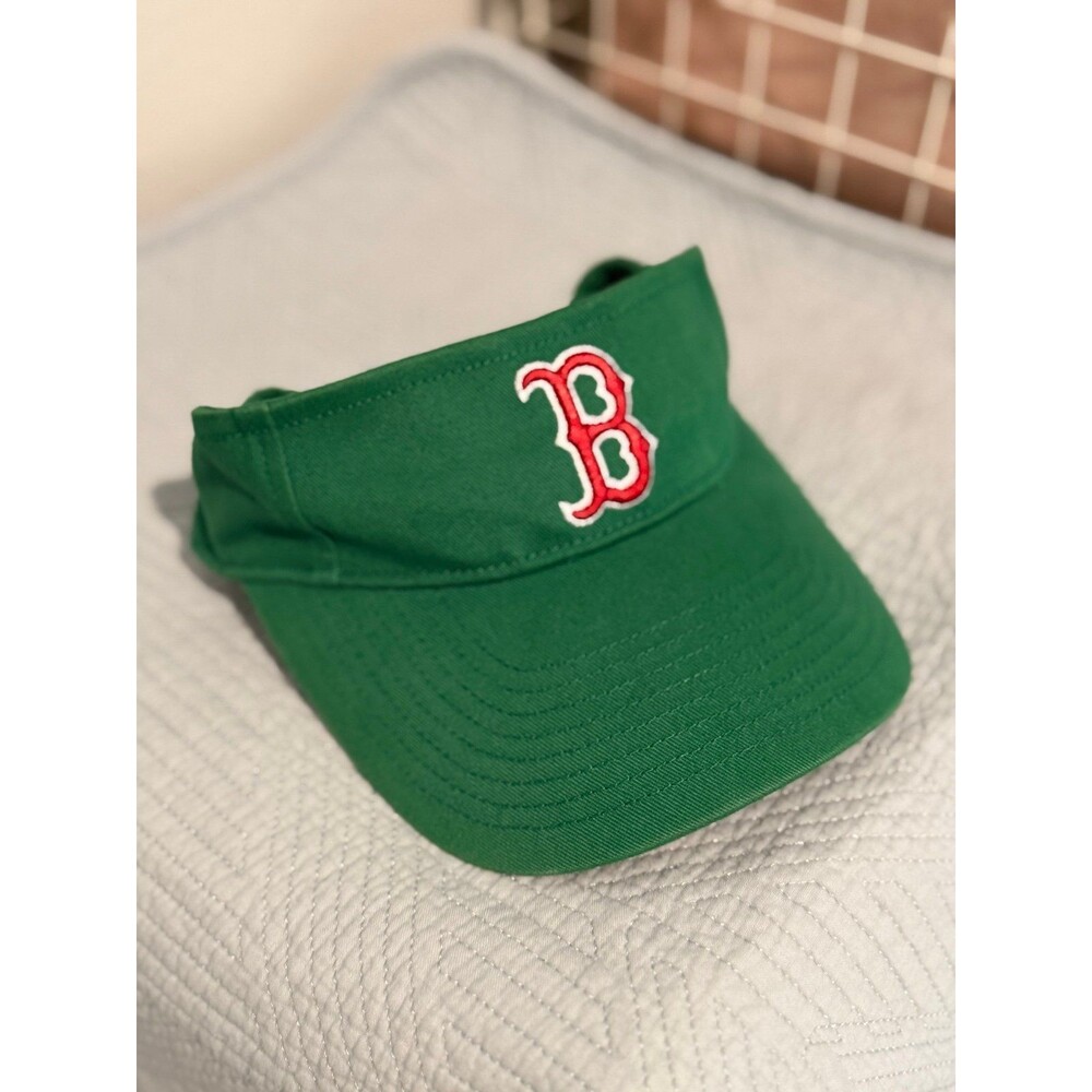 Boston Red Sox Kelly Green Shamrock Adjustable Baseball Visor Hat